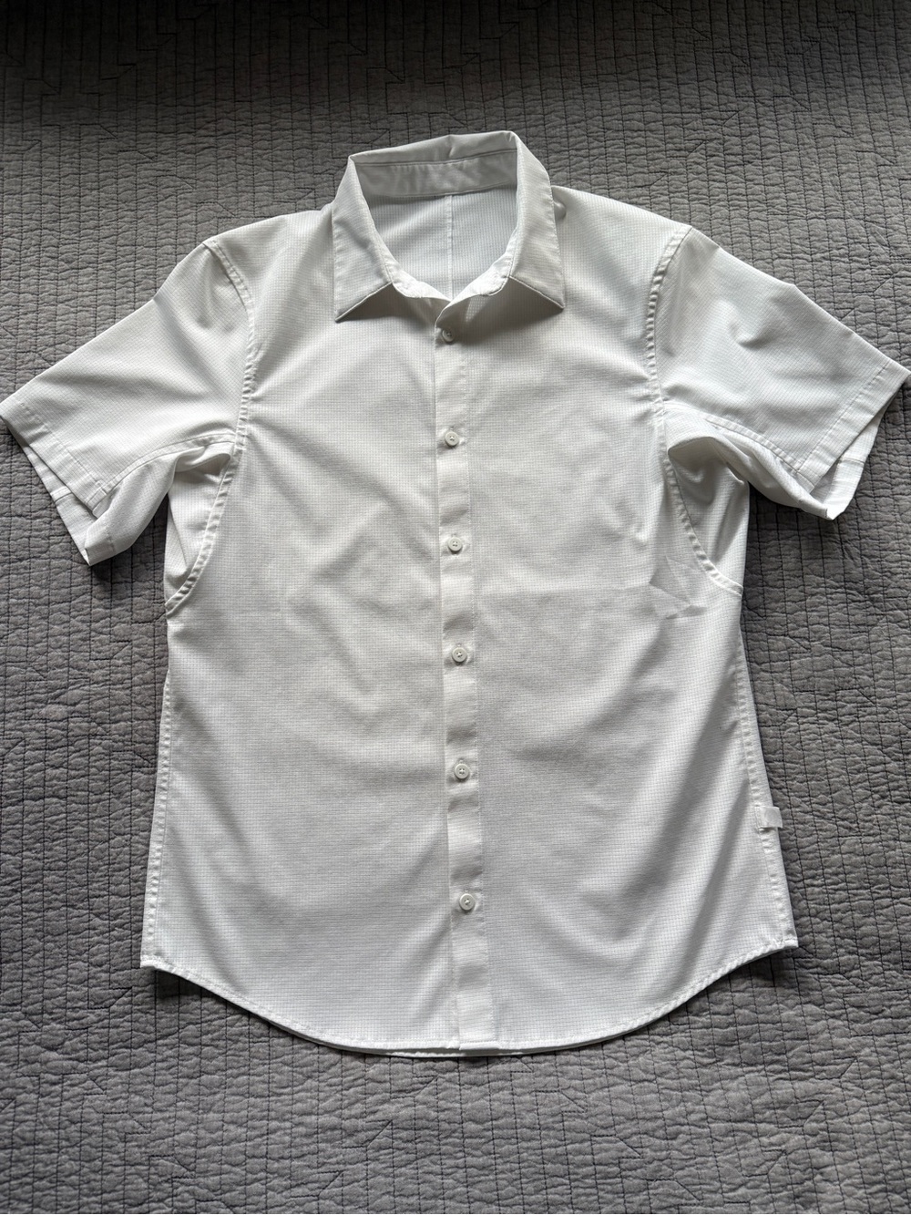 Lululemon Airing Easy Short-Sleeve Shirt Bright White Men’s Small